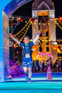 BIB: 6000, 5242, 00000
                            <button type="button" onclick="openModal(21812573)" class="btn btn-primary btn-sm float-right btn-popup" data-toggle="modal" data-target=".modal-high-quality">
                        <i class="fas fa-shopping-cart"></i> Add to Cart
                    </button>
                                            <button type="button" onclick="isThisMe(21812573, true)" class="btn btn-success btn-sm float-right btn-popup btn-isme hidden" data-toggle="tooltip" data-placement="bottom" title="นี่คือรูปของคุณใช่ไหม คลิกที่นี่เพื่อเอาเข้าอัลบั้ม">
                        <i class="fas fa-plus"></i> Add to album
                    </button>
                    <button type="button" onclick="isThisMe(21812573, false)" class="btn btn-warning btn-sm float-right btn-popup btn-isnotme hidden">
                        <i class="fas fa-ban"></i> Remove from album
                    </button>